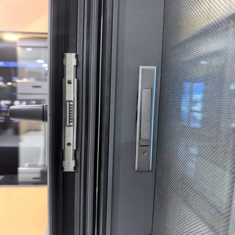 優れた断熱性を備えたプレミアムカスタマイズされた省エネアルミニウム二重ガラス引き違い窓